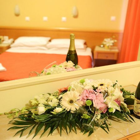 Marine Congo Hotel Rhodes City Bagian luar foto